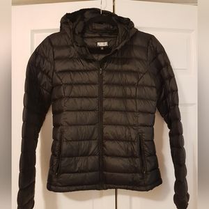 Aritzia Parklife lightweight puffer